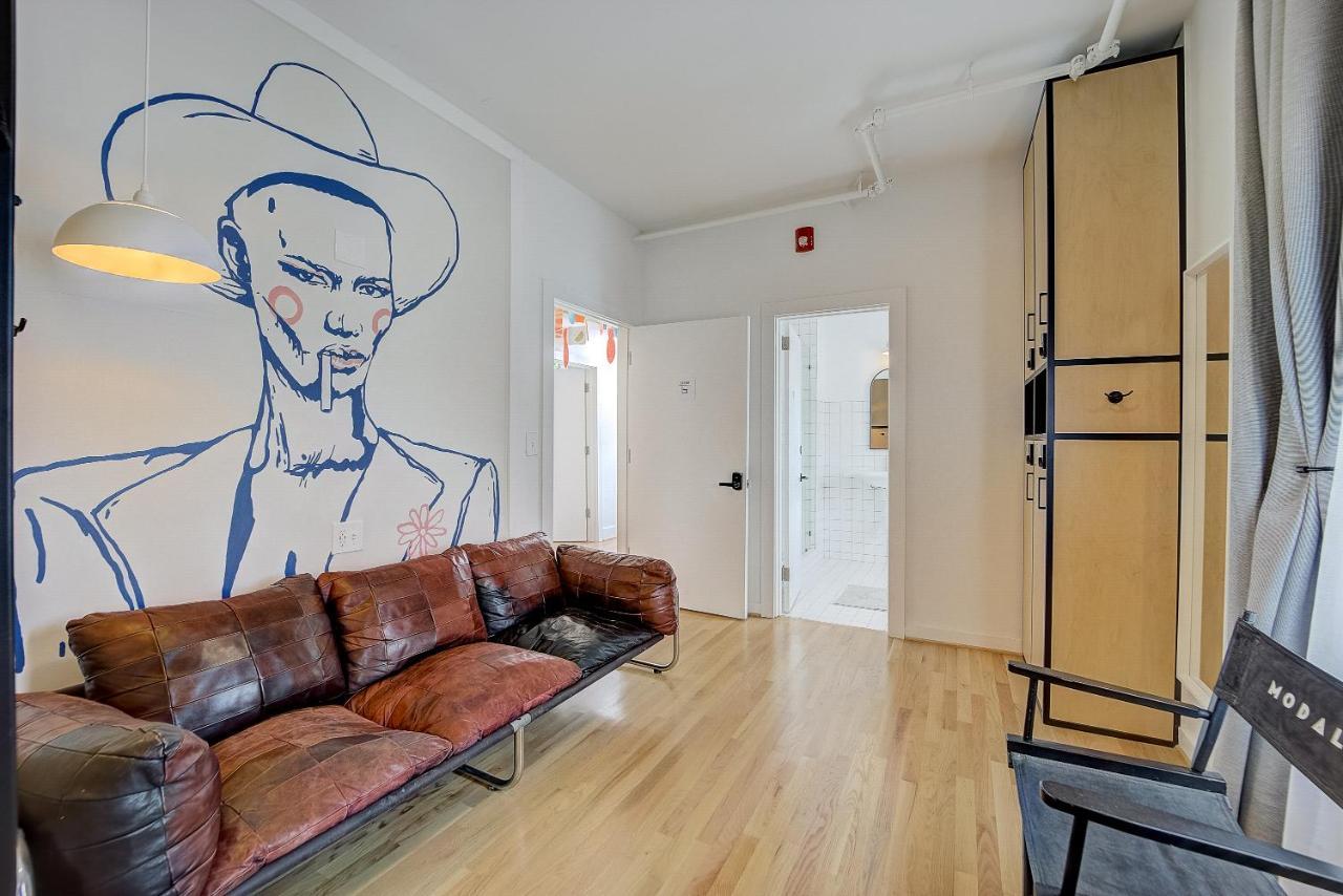 Modal Hostel Грийнвил Екстериор снимка